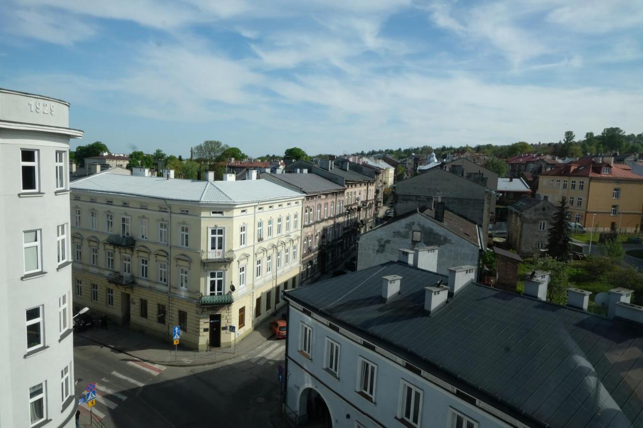 Sunny Apartment Przemysl Ngoại thất bức ảnh