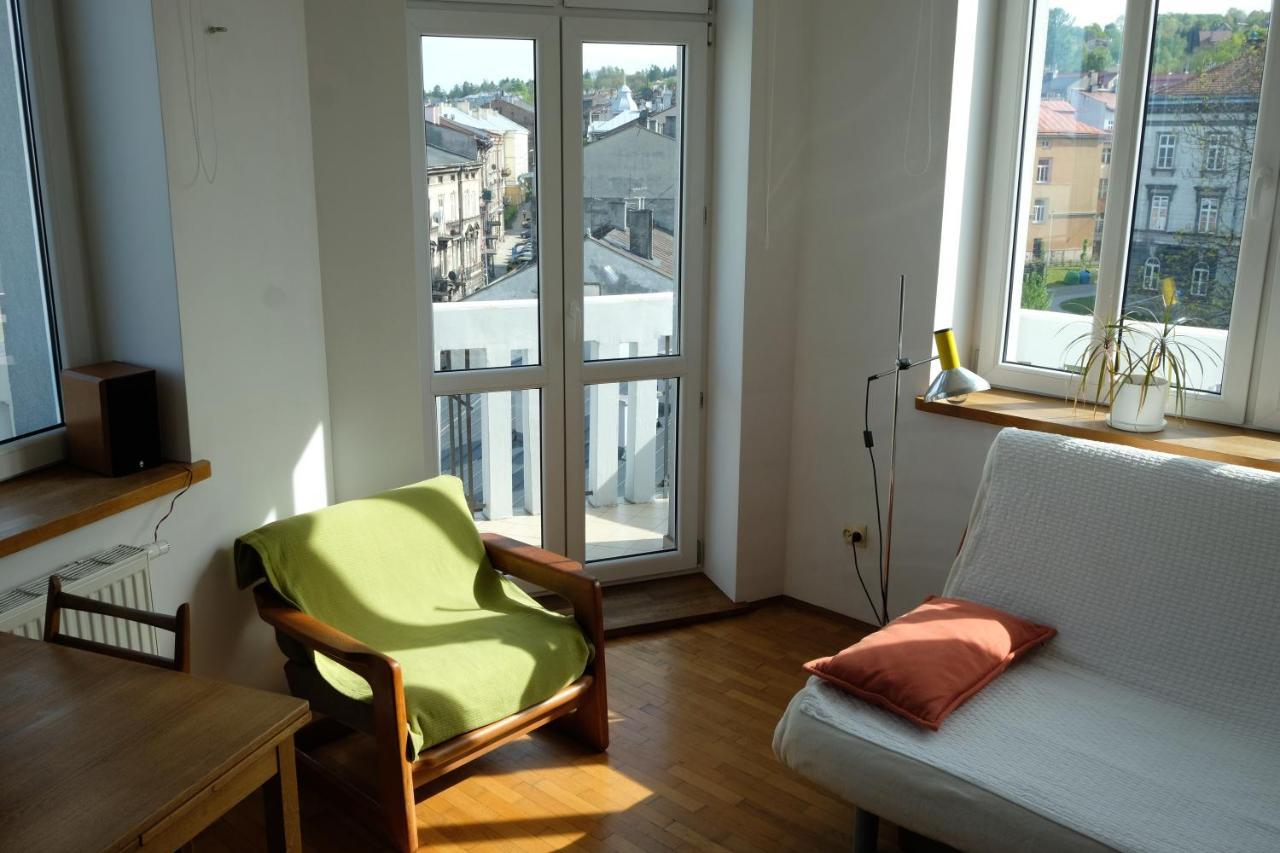 Sunny Apartment Przemysl Ngoại thất bức ảnh